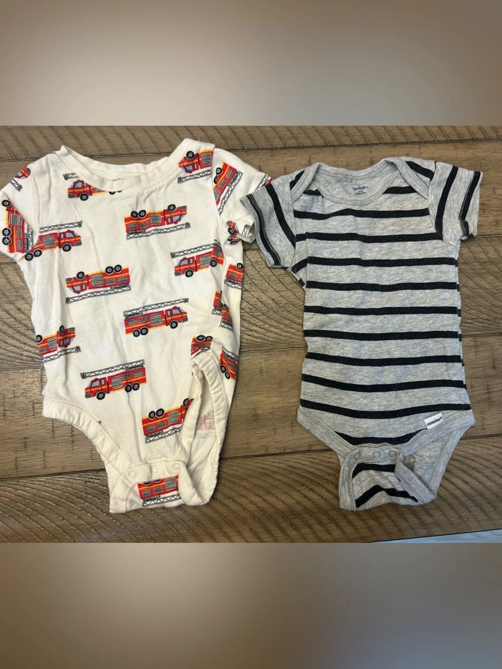 OshKosh Bgosh gray striped